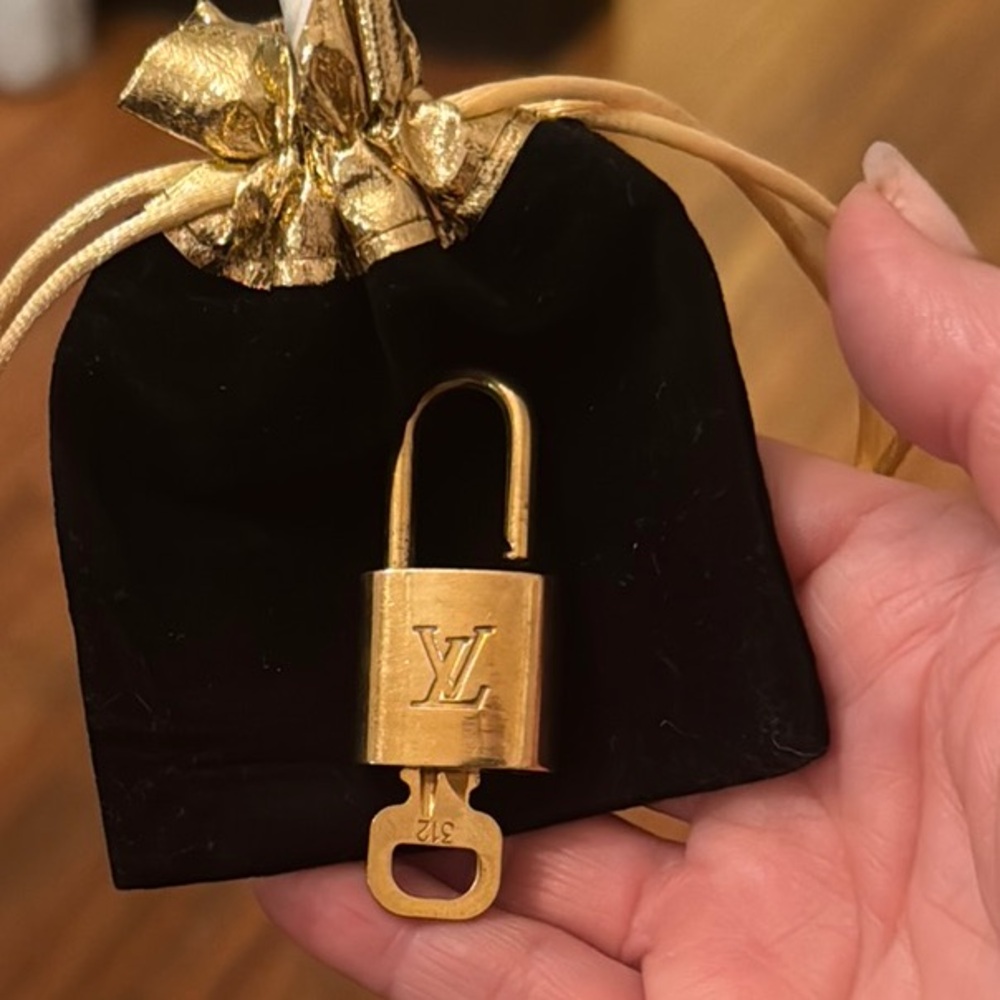Louis Vuitton Gold Lock and key number 312